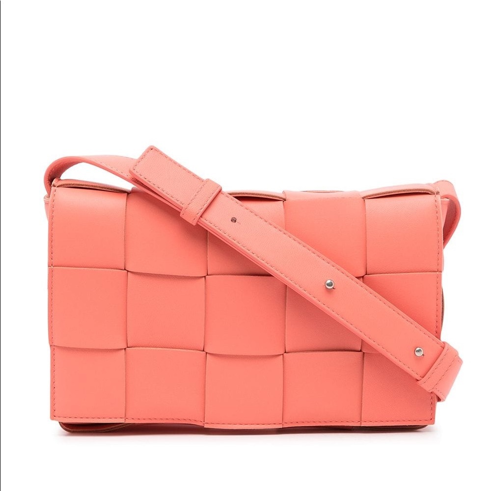 Authentic - Maxi Bottega Veneta cassette - Salmon